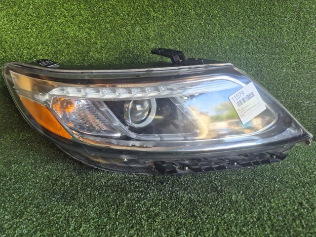 Фара передняя правая 921021U800 HYUNDAI