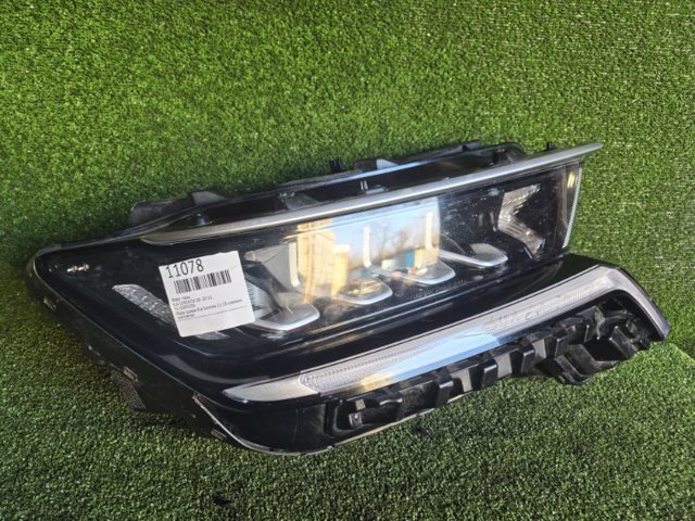 92102R5200 Правая фара купить Днепр