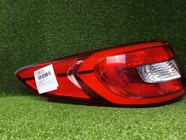 Фонарь задний левый, внешний 92401C2000 HYUNDAI