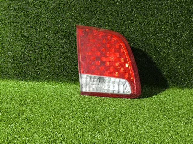 Задняя левая внутренняя фара 924051U000 HYUNDAI