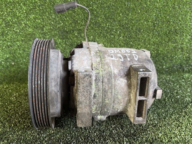 926001M200 NISSAN Компрессор кондиционера купить в Кривой Рог