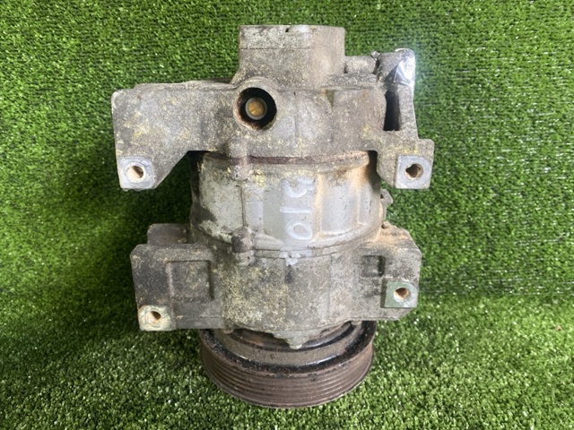 Компрессор кондиционера 92600ZN40B NISSAN