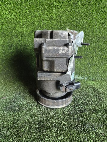Насос кондиционера 977011U650 HYUNDAI