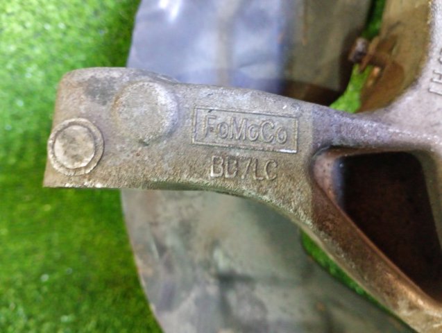 F2GZ3K186A FORD Цапфа передняя левая купить в Павлоград