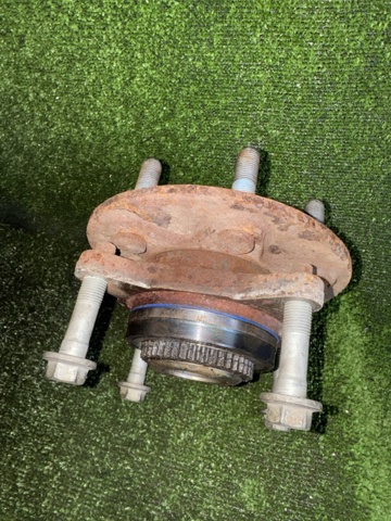 FORD FL3Z1104H Ступица передняя в наличии Павлоград