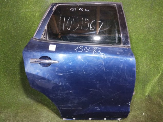 Дверь пассажирская задняя правая H210M1AAAA NISSAN