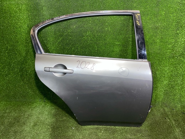 Дверь задняя в сборе H210MJK0MA NISSAN