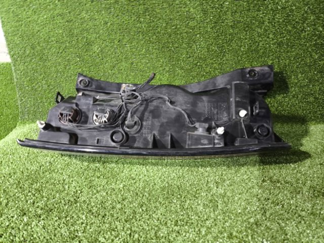 LR014003 LAND ROVER Фонарь задний левый купить в Тернополь