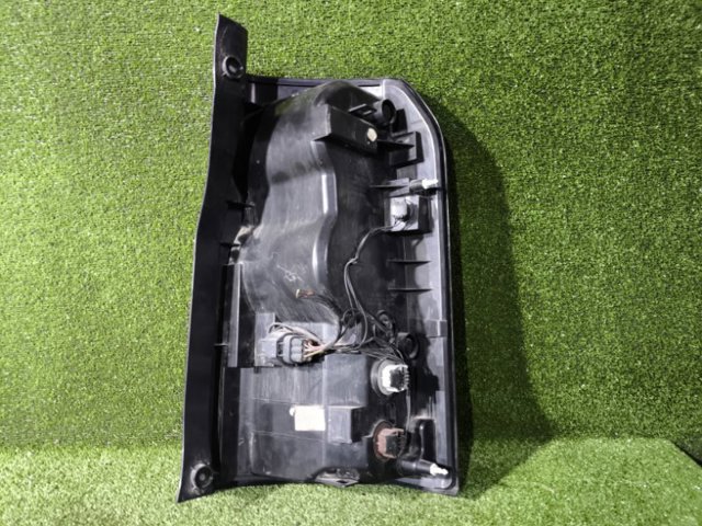 LAND ROVER LR014003 Фонарь задний левый в наличии Ужгород