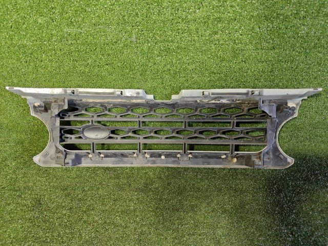 LAND ROVER LR020942 Решетка радиатора в наличии Чернигов