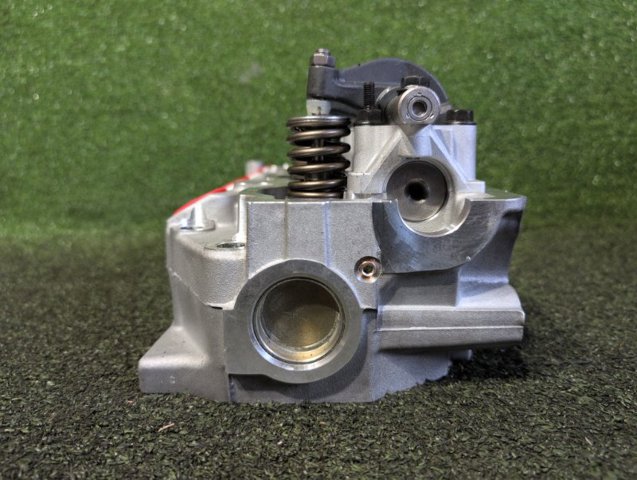 MD348983 MITSUBISHI ГБЦ купить в Черновцы