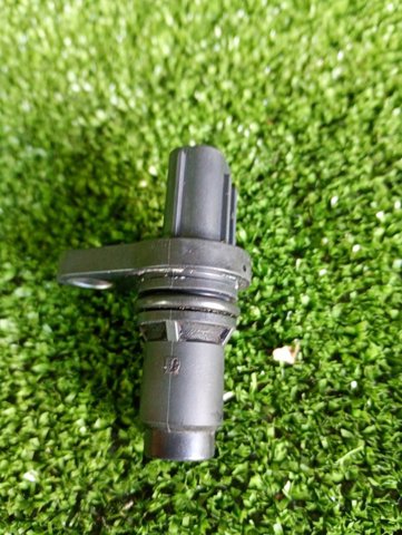 MAZDA N3R418221A Датчик положения распредвала в наличии Одесса