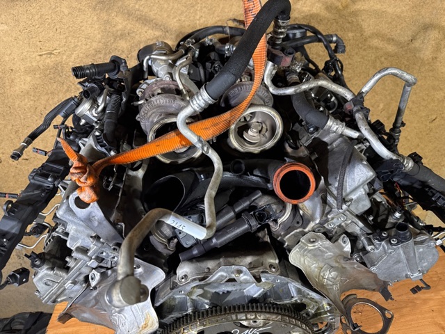 N63B44 BMW Двигатель купить в Чернигов