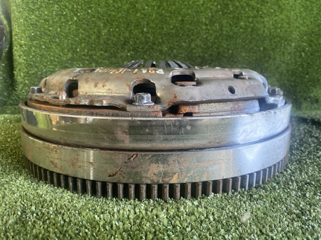 R2A116410A MAZDA Корзина сцепления купить в Ужгород