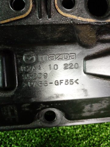 R2AA10220B Клапанная крышка купить Киев