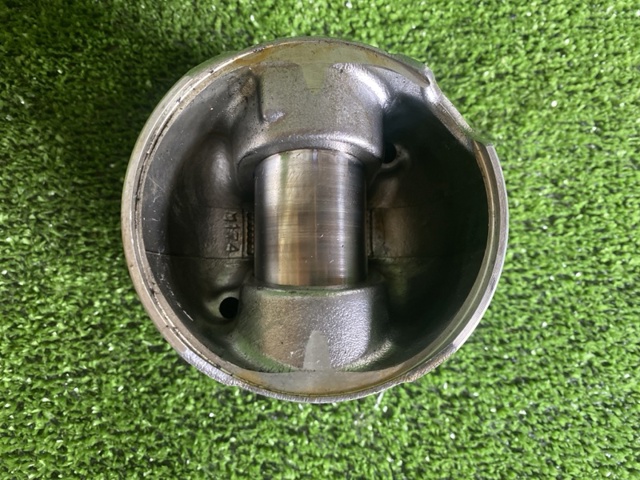 R2Y111SA0 MAZDA Поршни стандартные (комплект) купить в Сумы