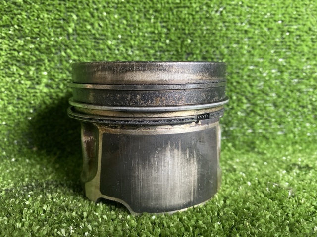Комплект поршней R2Y111SA0 MAZDA