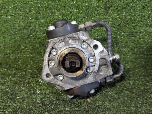 MAZDA SH0113800B Насос топливный высокого давления (ТНВД) в наличии Винница