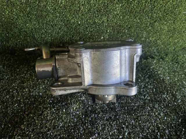 SH1518G00A MAZDA Насос вакуумный купить в Ирпень