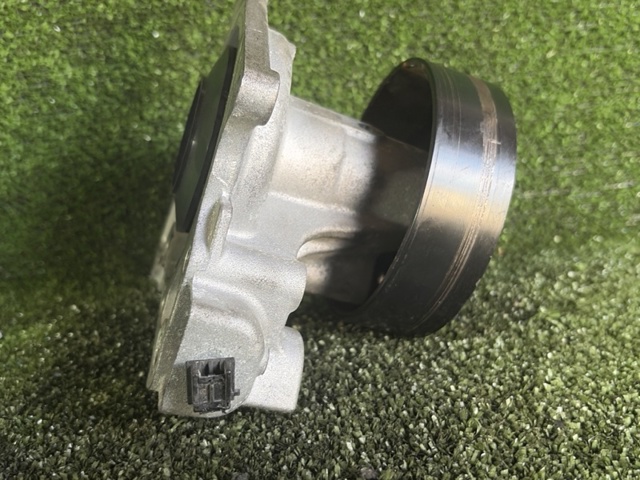 MAZDA SH1815100 Помпа в наличии Хмельницкий