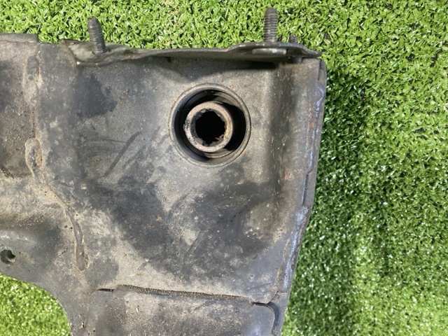 Поперечина передней подвески TD113480XA MAZDA