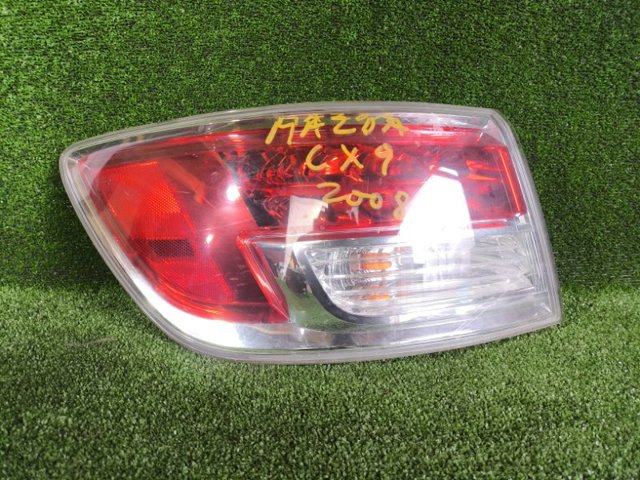 Задний левый внешний фонарь TD1151160G MAZDA