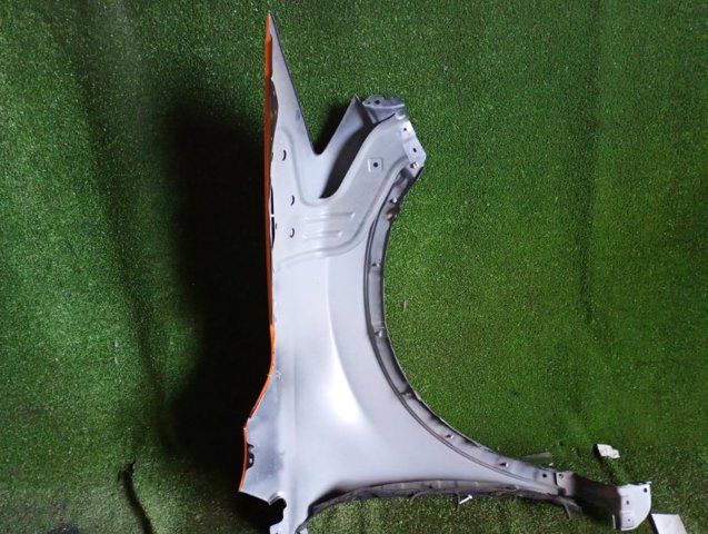 MAZDA TD1152210E Крыло переднее левое в наличии Винница