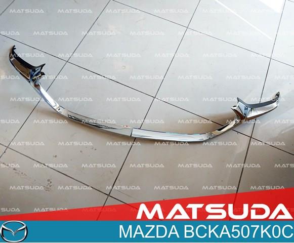 Молдинг решетки радиатора, левый BCKA507K0C MAZDA