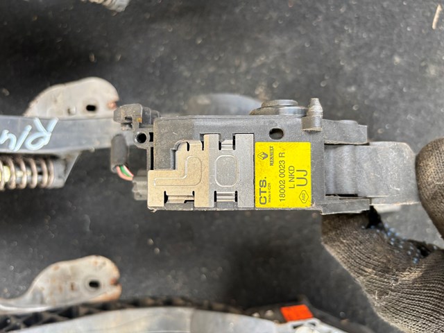 RENAULT 180020023R Педаль газа в наличии Одесса
