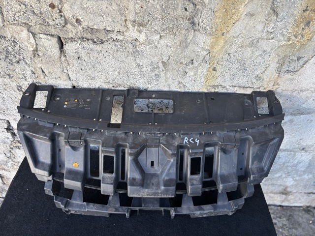 620363078R RENAULT Решетка радиатора купить в Одесса
