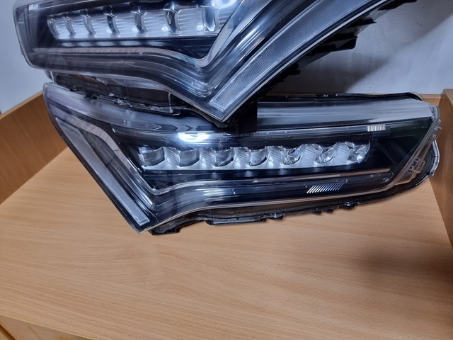 Фара основная правая 33100TJBA01 HONDA