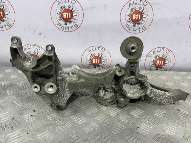 Крепление генератора 07K903141B VAG