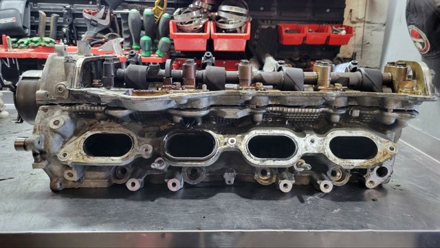 110401LA2A NISSAN Головка блока цилиндров (ГБЦ) купить в Житомир
