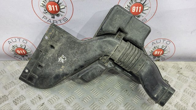 Патрубок воздушный, вход воздушного фильтра 1505B115 MITSUBISHI