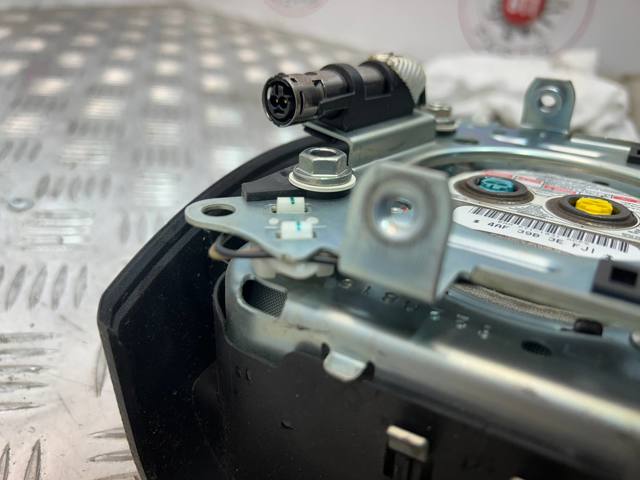 1TL52DX9AD Подушка безопасности водителя купить Полтава