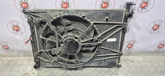 HYUNDAI 25310C6770 Радиатор охлаждения двигателя в наличии Днепр