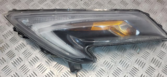 Габарит-указатель поворота, левый 261253YM2A NISSAN