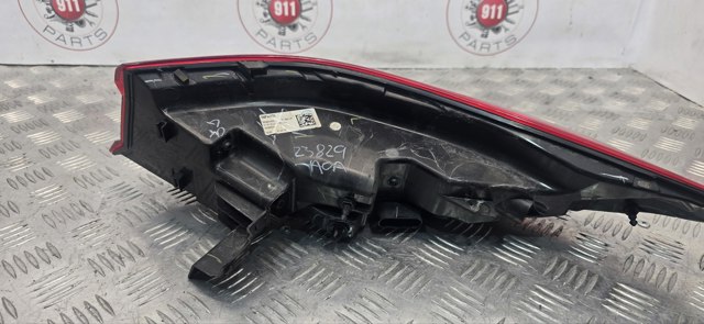 Фонарь задний левый, внешний 265555NA0A NISSAN