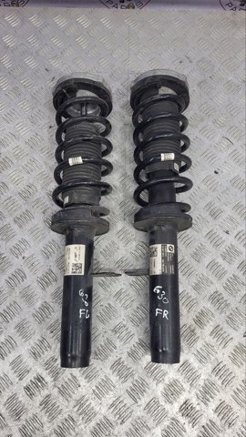 Амортизаторная стойка передняя правая 31316866608 BMW