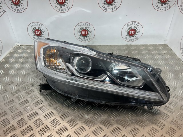 HONDA 33100T2AA81 Правая фара в наличии Запорожье
