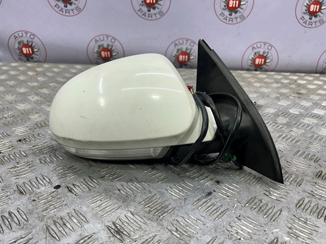 Боковое зеркало заднего вида правое Volkswagen Passat B6