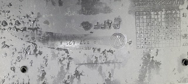 VAG 3C8807421K Бампер задний в наличии Кривой Рог