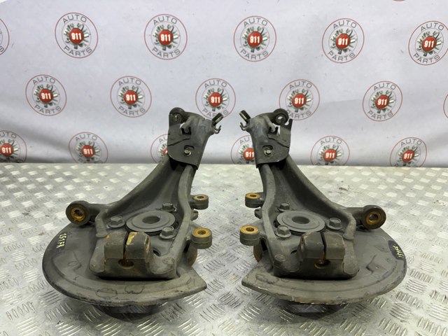Цапфа передняя правая 400141LA0A NISSAN