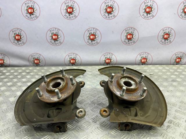 Цапфа поворотного кулака 400151KA1A NISSAN