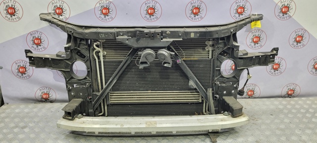 Кронштейн усилителя переднего бампера 4L0807133A VAG