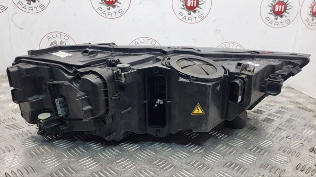 4M0941005B VAG Левая фара купить в Павлоград