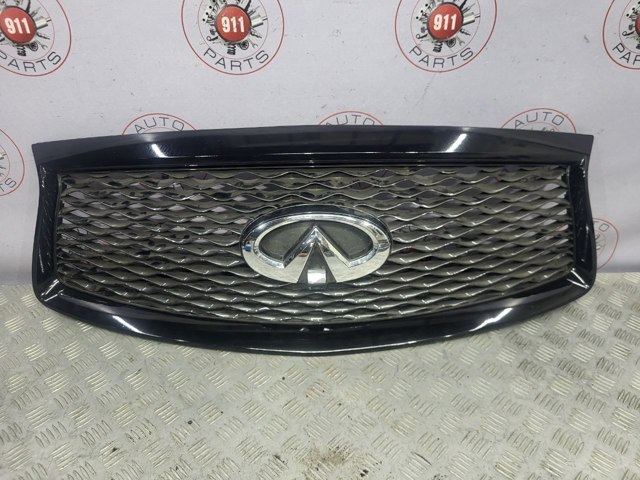 Облицовка радиатора 623109NC0B NISSAN
