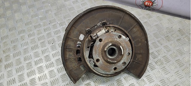 7P0505435B VAG Цапфа задняя левая купить в Запорожье