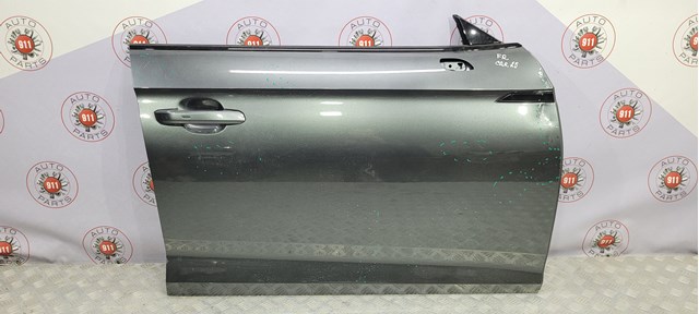 Пассажирская передняя дверь 8W8831052G VAG