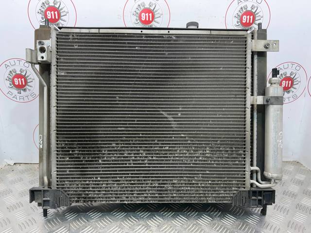 Конденсатор системы охлаждения 921103DD0A NISSAN